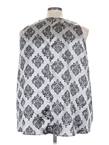 Lane Bryant Outlet Sleeveless Blouse (view 2)