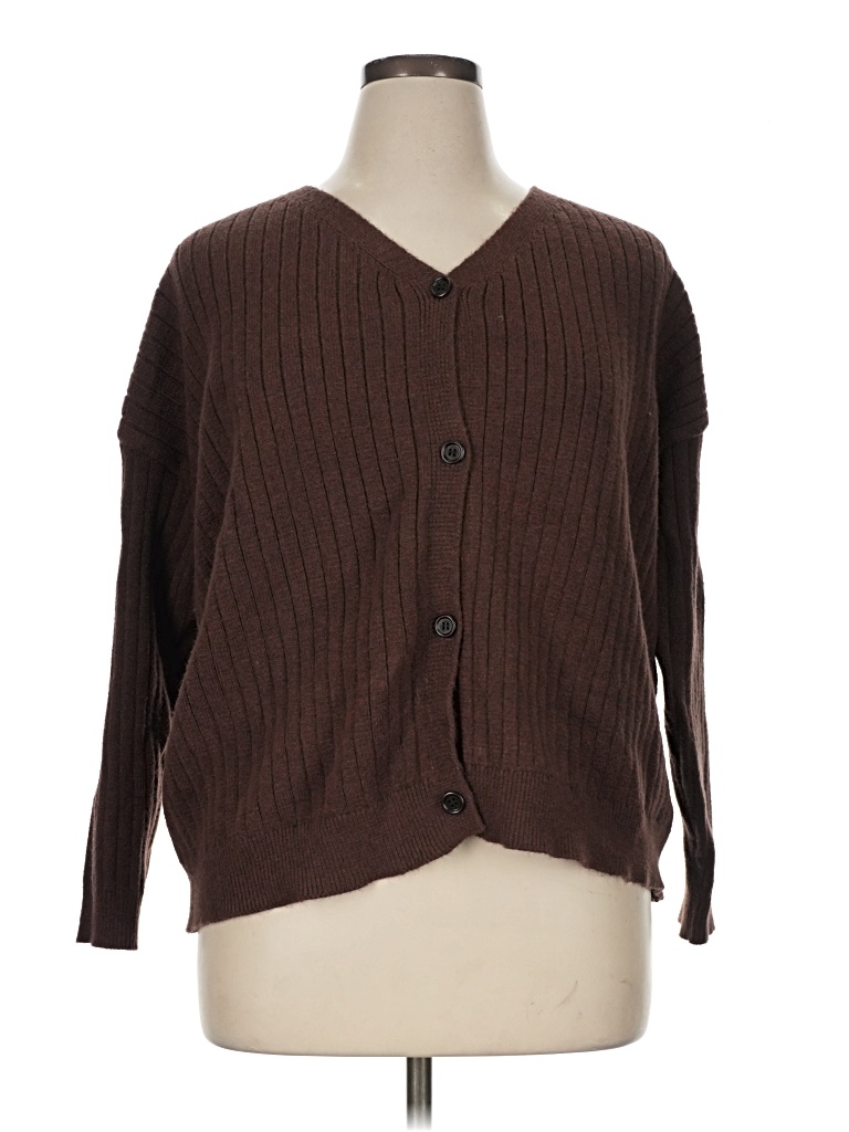 Pre-owned Bloomchic Cardigan Sweater In Brown