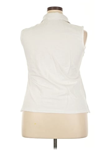 Karen Scott Sleeveless Button-Down Shirt (view 2)