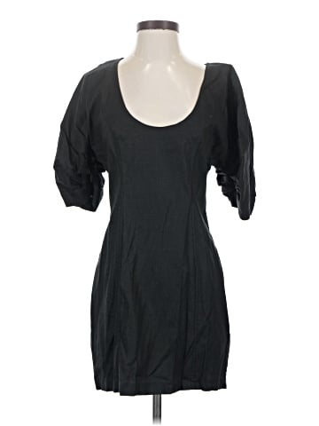 L'academie los angeles Casual Dress (view 1)