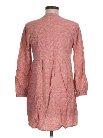 Old Navy Casual Dress (view 2)