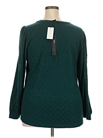 Intro Pullover Sweater (view 2)