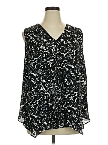 Violet & Claire Sleeveless T-Shirt (view 1)
