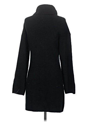 Abercrombie & Fitch Casual Dress (view 2)