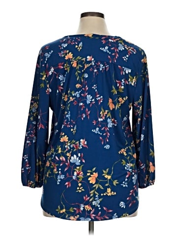 TWO by Vince Camuto 3/4 Sleeve Blouse (view 2)