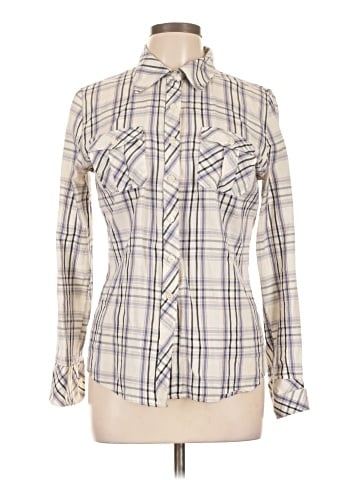 Delia's Long Sleeve Button-Down Shirt (view 1)