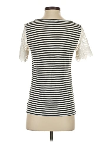 Romeo & Juliet Couture Short Sleeve Top (view 2)