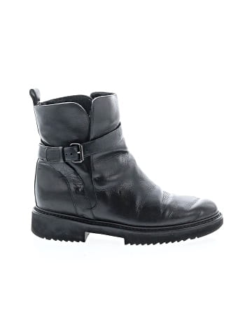 Vince. Ankle Boots (view 1)