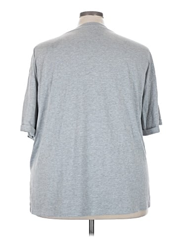Trendy Queen Short Sleeve T-Shirt (view 2)
