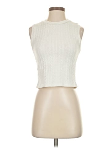 Urban Romantics Sleeveless Top (view 1)