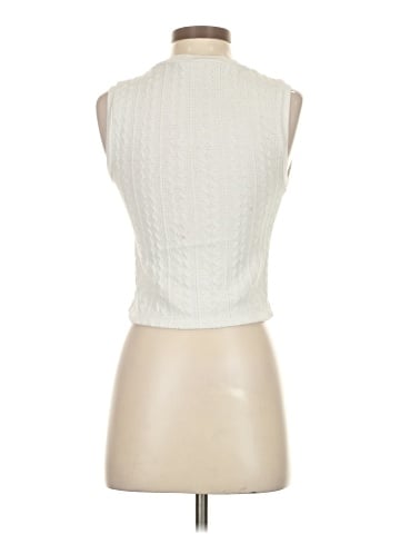 Urban Romantics Sleeveless Top (view 2)