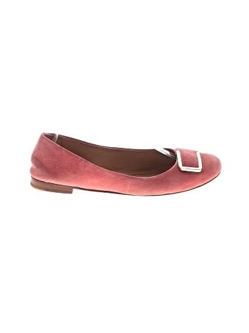 Coach Flats (view 1)