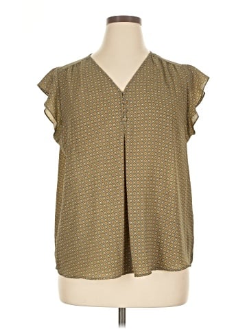 Carolina Belle Sleeveless Blouse (view 1)