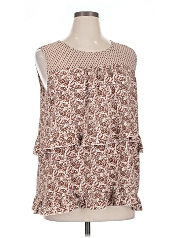 Weekend Suzanne Betro Sleeveless Blouse (view 1)