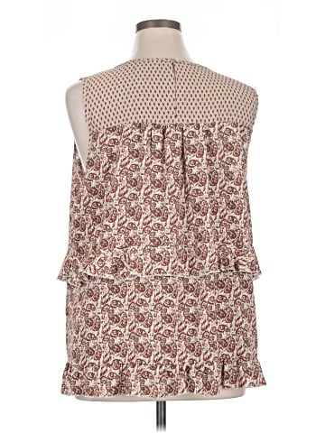 Weekend Suzanne Betro Sleeveless Blouse (view 2)