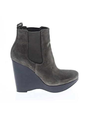 MICHAEL Michael Kors Ankle Boots (view 1)