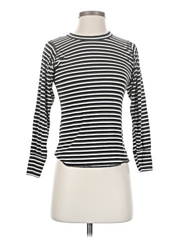 Cameo Long Sleeve Turtleneck (view 1)