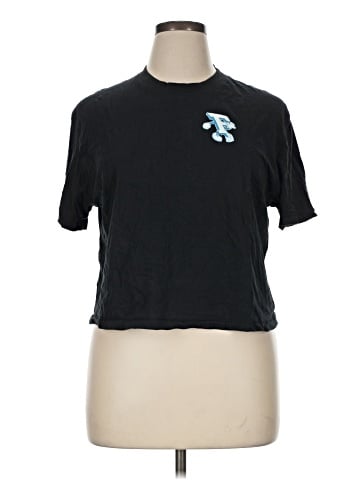 Fabletics Short Sleeve T-Shirt (view 1)