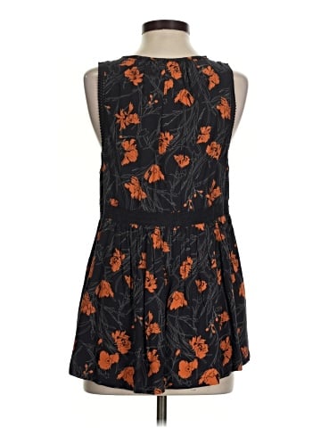 Melrose and Market Sleeveless Blouse (view 2)