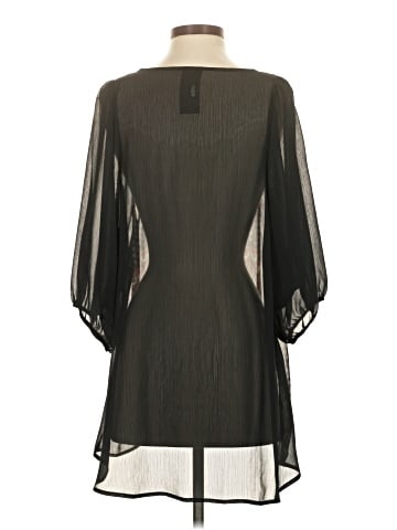 WallpapHER Short Sleeve Blouse (view 2)