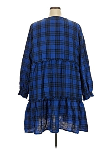 Suzanne Betro Casual Dress (view 2)