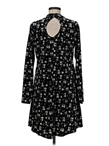 Chris & Carol Casual Dress (view 2)