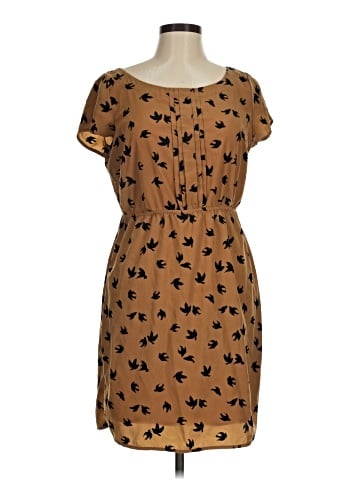 Old Navy Casual Dress (view 1)