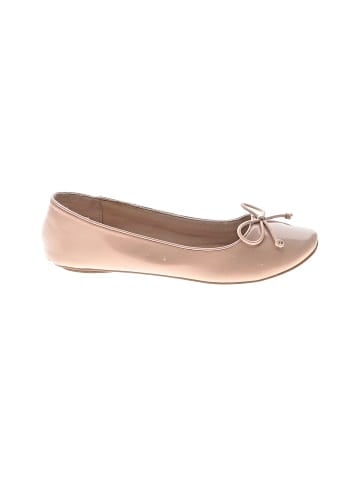 Call It Spring Flats (view 1)