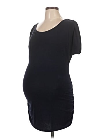 A Pea in the Pod 3/4 Sleeve Top (view 1)