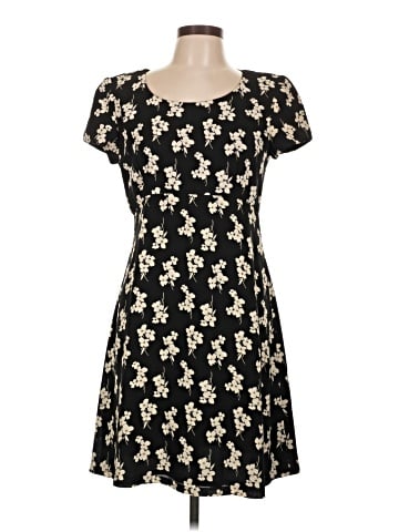 Liz Claiborne Casual Dress (view 1)