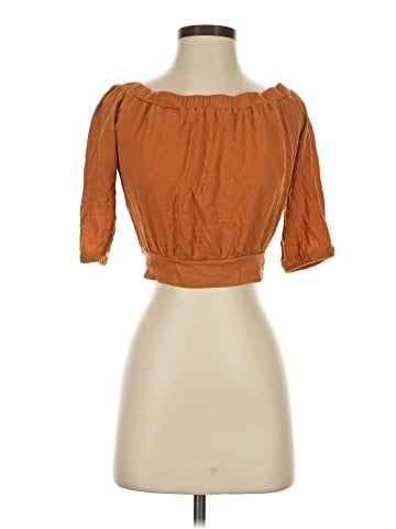 Essue 3/4 Sleeve Blouse (view 1)
