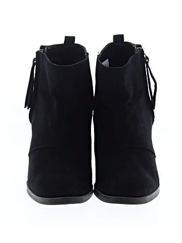 Old Navy Ankle Boots (view 2)