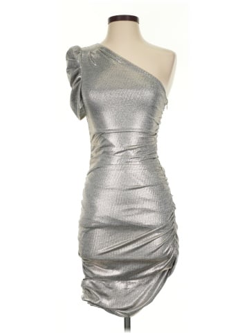 House of Harlow 1960 Cocktail Dress (view 1)