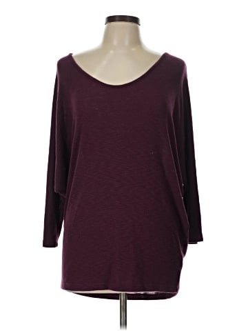 Laila Jayde Pullover Sweater (view 1)