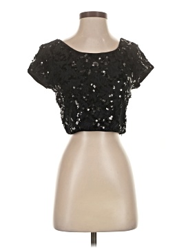 Express Short Sleeve Top (view 1)