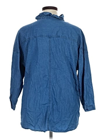 Crown & Ivy 3/4 Sleeve Button-Down Shirt (view 2)