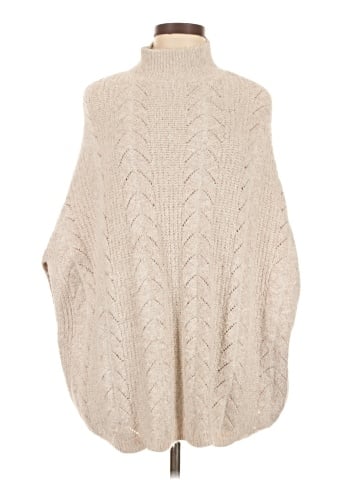 Akemi + Kin Poncho (view 1)