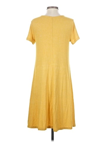 Old Navy Casual Dress (view 2)