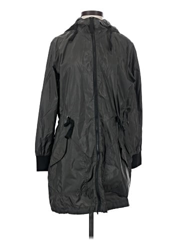 BB Dakota Raincoat (view 1)