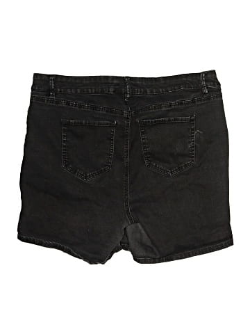 ROYALTY Shorts (view 2)