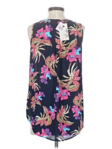 Black Rainn Sleeveless Blouse (view 2)