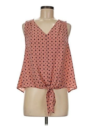 E&M Collection Sleeveless Blouse (view 1)