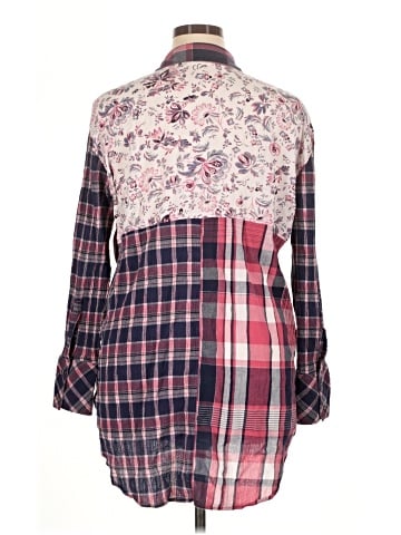Caslon Long Sleeve Button-Down Shirt (view 2)