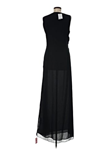 PrettyLittleThing Casual Dress (view 2)
