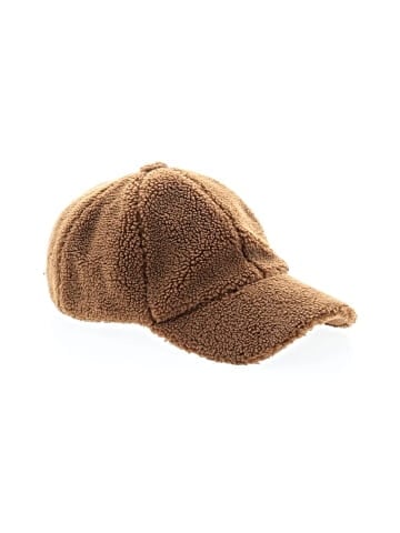 C.C Exclusives Baseball Cap (view 1)