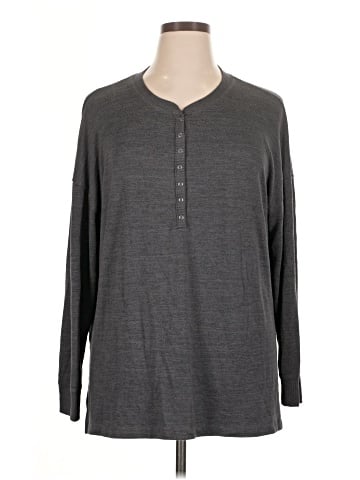 Abercrombie & Fitch Pullover Sweater (view 1)
