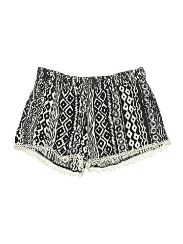 Raga Shorts (view 1)
