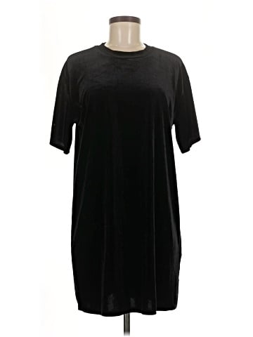 Forever 21 Casual Dress (view 1)