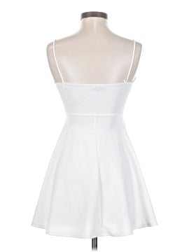 Used Short White Dresses On Sale Up To 90% Off | ThredUp