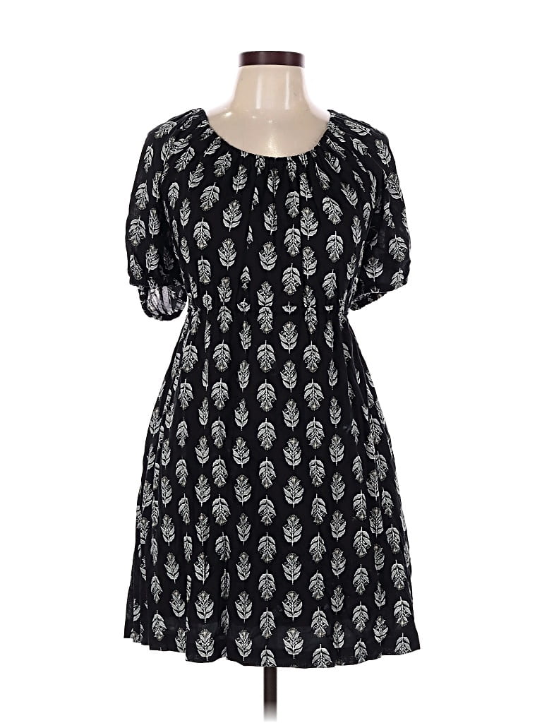 Pre-owned Old Navy Casual Dress In Black